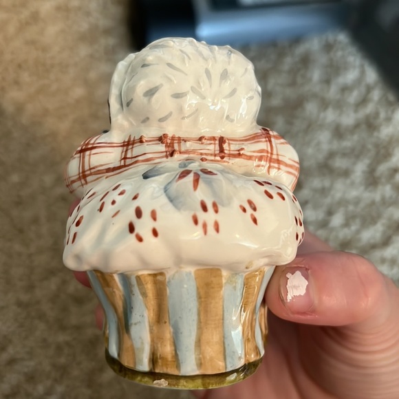 Mrs Tiggy Winkle Beatrix Potter figurine - Picture 3 of 3